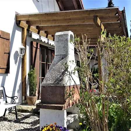 Petra - Kleine Ferienvilla Semesterbostad